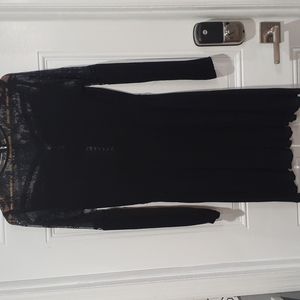 Long sleeves black dress